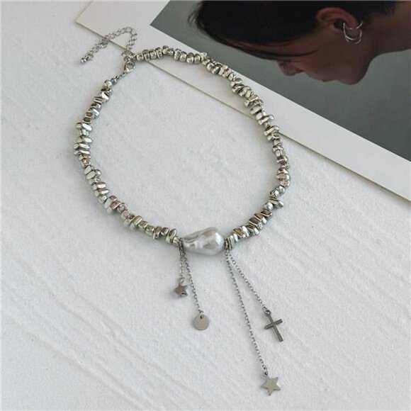 Irregular Choker Necklace | Baroque Pearl - Picture 3 of 4